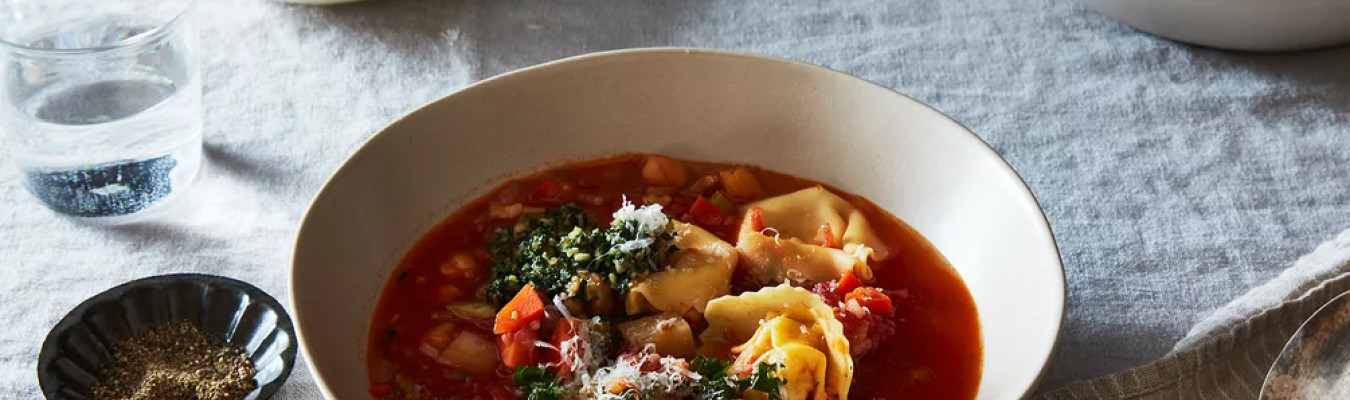 Smoky Minestrone With Tortellini & Pesto