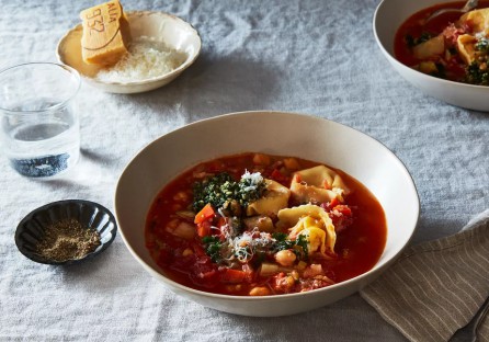 Smoky Minestrone With Tortellini & Pesto